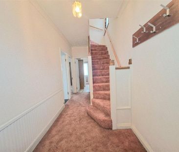 3 bedroom semi-detached house to rent - Photo 4
