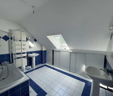 Location Maison 5 pièces 136m² MESANGER 44522 - Photo 1