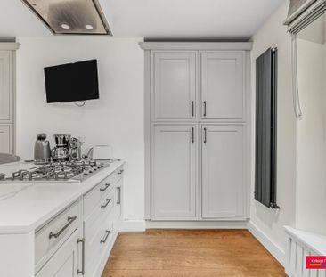 4 bedroom semi-detached house to rent - Photo 6