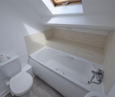 1 Bedroom Apartment To Let - Photo 6