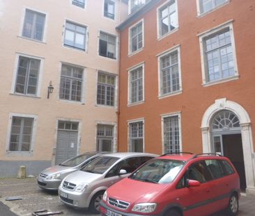 Location Appartement 3 pièces 74m² - Photo 5