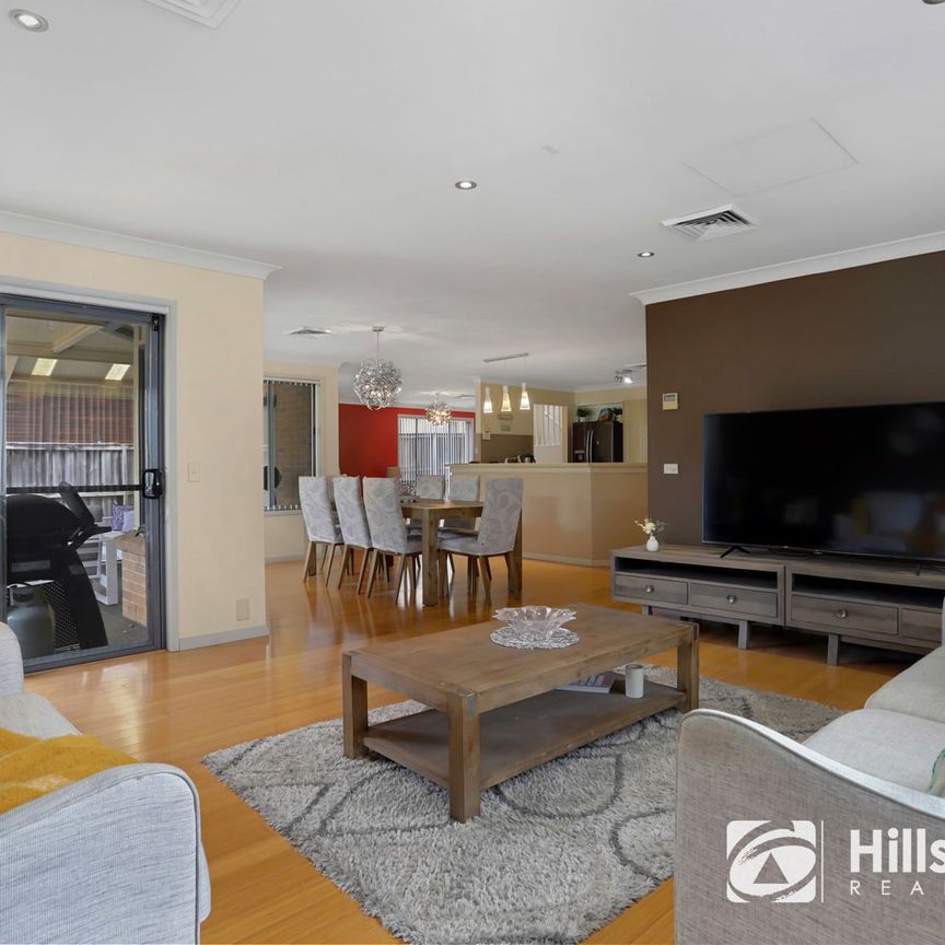 Space, Style & Location - Photo 1