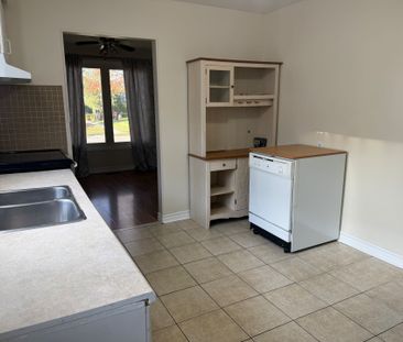 For Lease - 36 Rosefield Drive, Halton Hills, Ontario - Photo 5