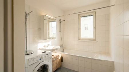 Einziehen und Wohlfühlen! Nette 2-Zi-Wohnung mit Loggia - Foto 4