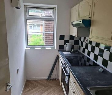 Flat, Salisbury House, Lily Street, West Bromwich, B71 - Photo 3