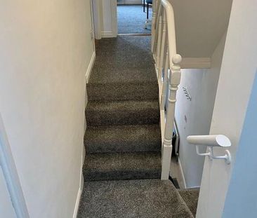 157 Donegall Road, Room 3, All Bills Included, Belfast, BT12 5NA - Photo 2