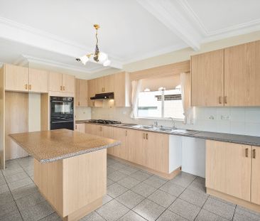 Spacious 2-Bedroom Home with Multiple Living Areas & Entertainer's ... - Photo 4