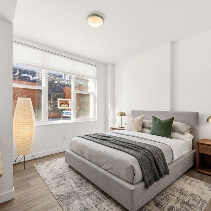 For Lease - 1A Leonard Avenue Unit# 1, Toronto, Ontario - Photo 1