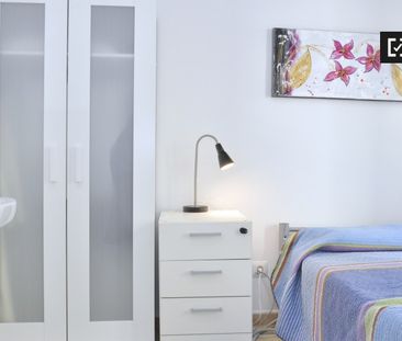 barcelona, Catalonia 08023 - Photo 1