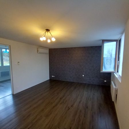 APPARTEMENT T2- 39 M² - PARAY LE MONIAL - Photo 3