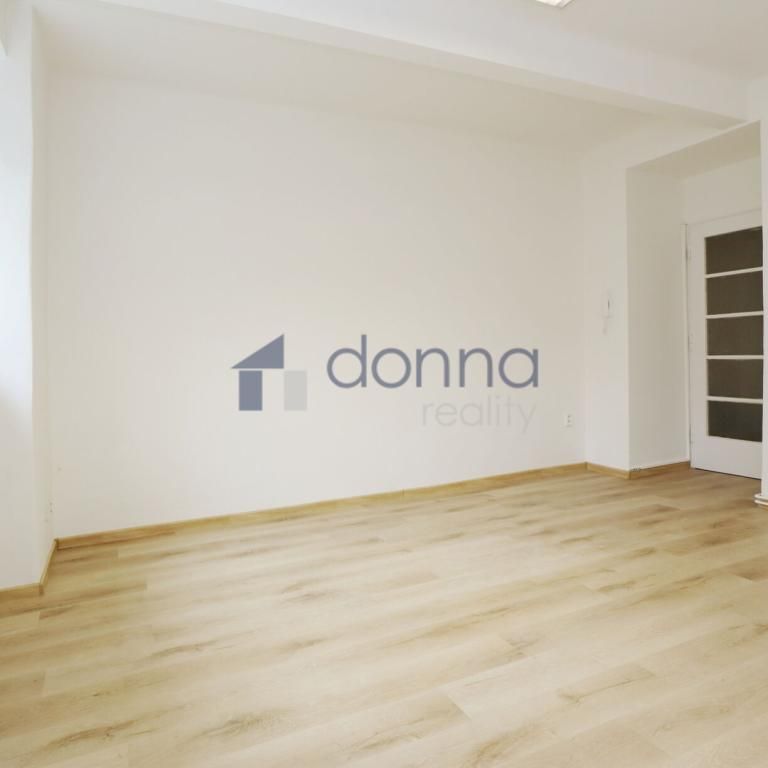 Pronájem bytu 1+kk 28 m2 - Фото 1