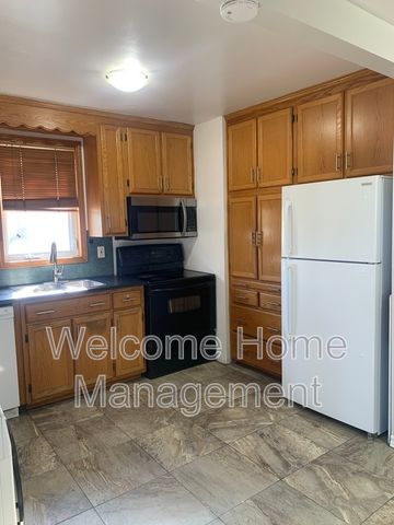 $1,995 / 2 br / 1 ba / Beautiful and All-Inclusive 2-Bedroom Home in St. Catharines! - Photo 5