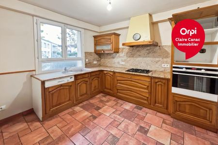 Location Maison 4 pièces 81m² CASTRES 81100 - Photo 5