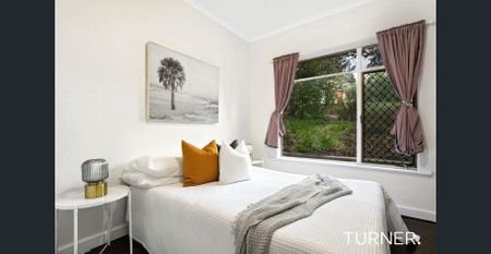 Spacious Family Living in a Prime Happy Valley Location - Photo 4