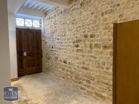 Location Appartement 3 pièces 62m² VILLEFRANCHE SUR SAONE 69400 - Photo 2