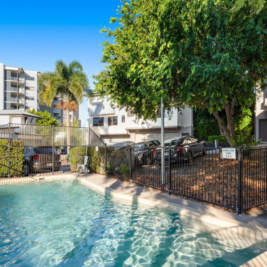 Modern Townhouse Living with Private Courtyard & Lifestyle Location - Photo 1