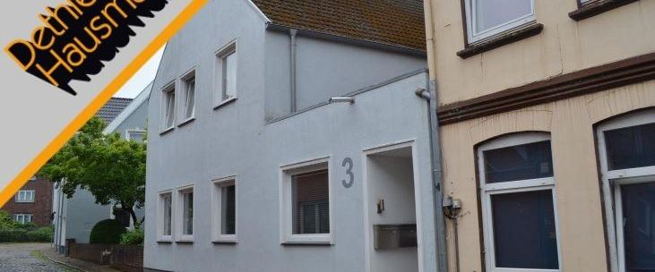 Gepflegte 2 1/2 Zimmer-Wohnung im 1. Obergeschoss in zentraler Lage in Heide, Kreis Dithmarschen - Foto 1