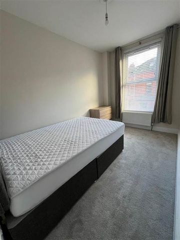 11b Rushfield Avenue, Ormeau, BT7 3FP - Photo 2