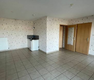 LOCATION AMNEVILLE RESIDENCE SENIOR F2 BALCON ET PARKING - Photo 1