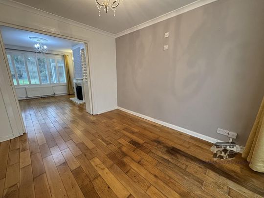 3 bedroom terraced house to rent - Photo 1