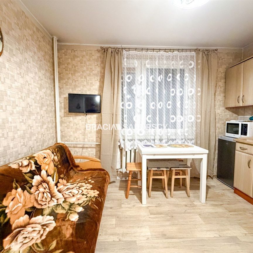 2pok na Białoruskiej, 4 piętro, winda, loggia - Zdjęcie 1