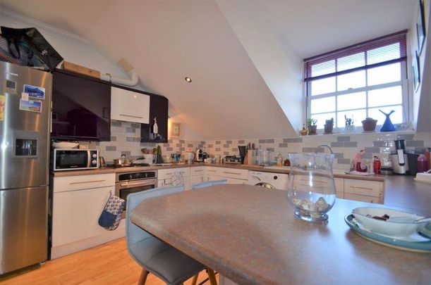 2 bedroom apartment to rent - Photo 1