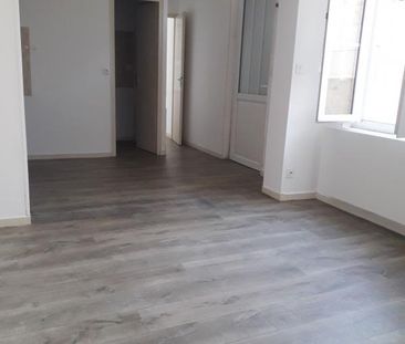 Location Appartement 2 pièces 33m² ROCHEFORT 17300 - Photo 6