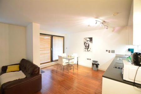 Mosaic Apartment, 26 High Street, Slough - Photo 2