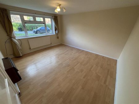 2 bedroom ground floor flat to rent - Photo 5