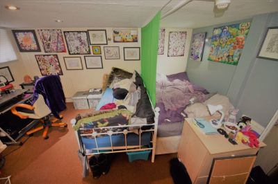 1 bedroom Studio in Cardigan Road, Leeds - Photo 2