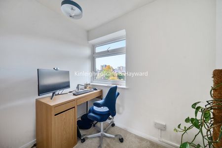 April Glen, Mayow Road, London, SE23 - Photo 5