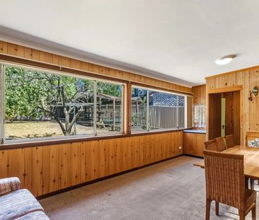 Spacious Family Home Opposite Attwood Creek Reserve - Photo 2