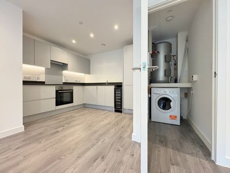2 bedroom apartment to rent - Photo 5