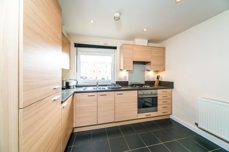 1 bedroom flat to rent - Photo 3