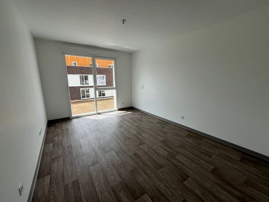 Location Appartement 1 pièce 22m² FRANQUEVILLE ST PIERRE 76520 - Photo 1