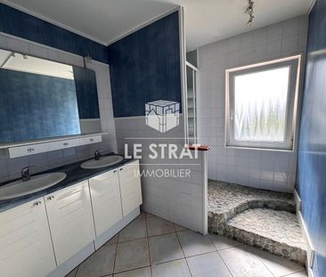 Location Appartement 5 pièces 128m² - Photo 5