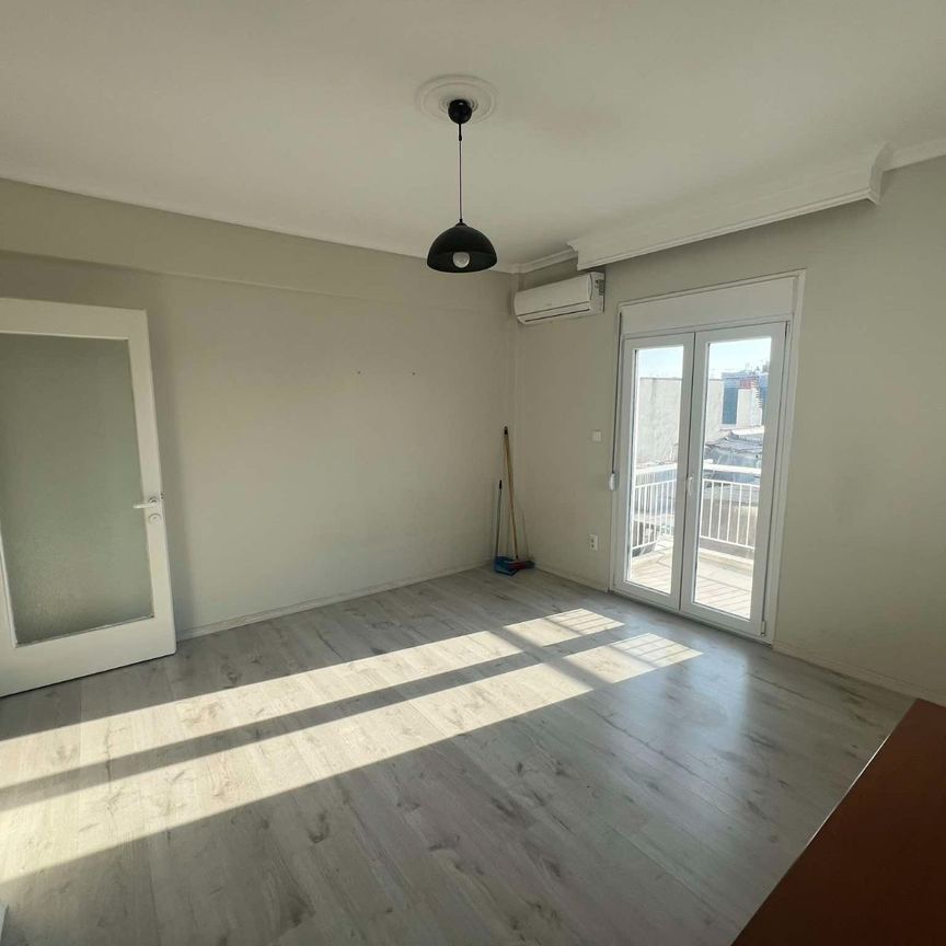 Studio/Γκαρσονιέρα για ενοικίαση Διοικητήριο (Κέντρο Θεσσαλονίκης) - Photo 1
