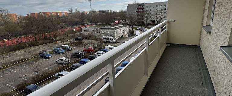 Heimwerker aufgepasst - gem&uuml;tliche 3-Zimmer Wohnung in Hellersdorf - Foto 1