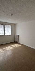 Location Appartement 3 pièces 59m² - Photo 3