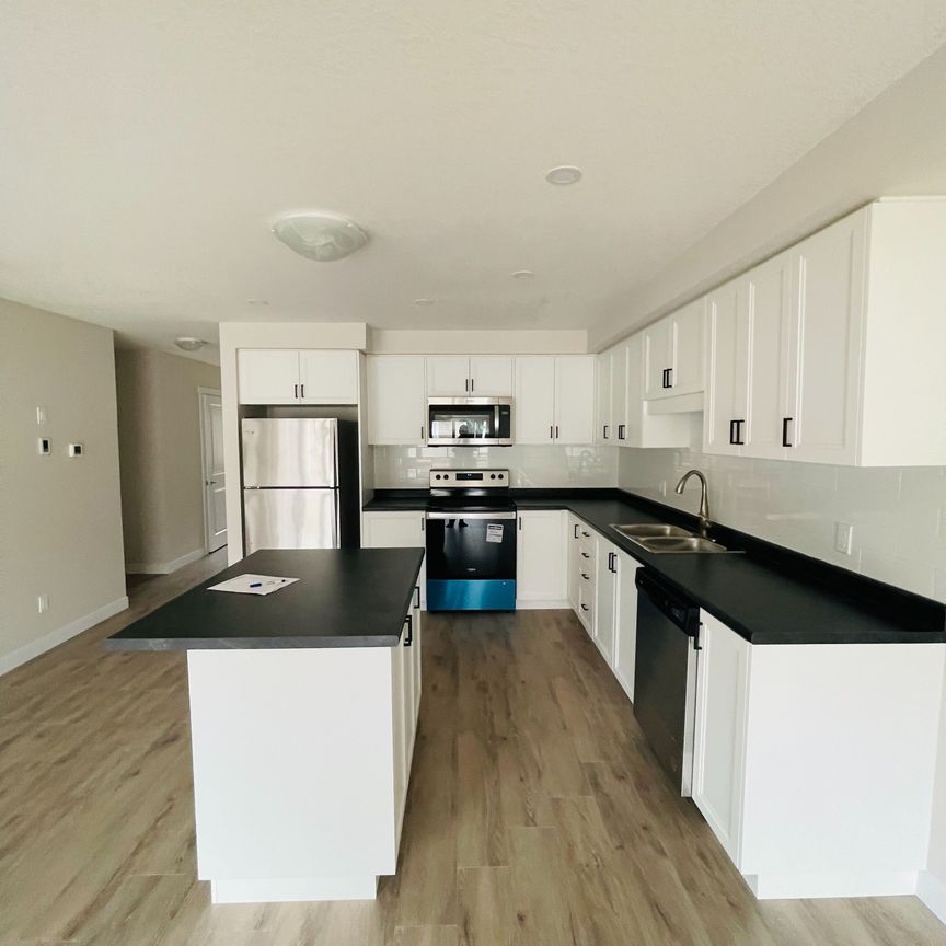 For Lease - 160 Stanley Street Unit# 4, Norfolk, Ontario - Photo 1