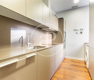 2 bedroom luxury Apartment for rent in Valencia, Spain - Photo 2