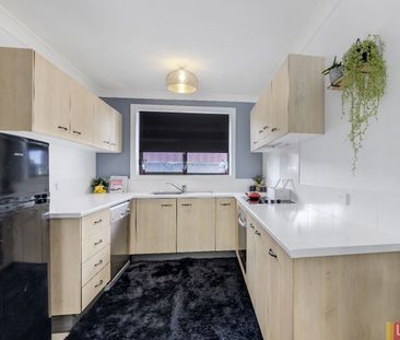 Low Maintenance Living in Fredo - Available Now for an 6 month leas... - Photo 5