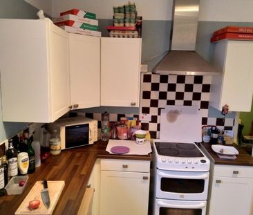 1 Bed Flat, Clovelly Road, SO14 - Photo 4