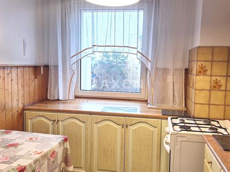 Tuż przy metrze - Photo 3