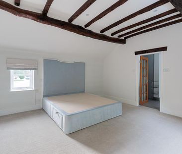 5 bedroom detached house to rent - Photo 3