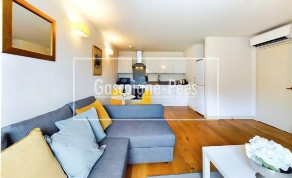 Glynde Place, Horsham - Photo 1