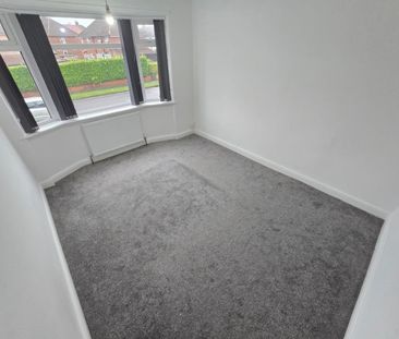 3 bedroom House To Let - Photo 4