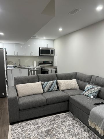 For Lease - 8 Grace Crescent Unit# Bsmt, Barrie, Ontario - Photo 4