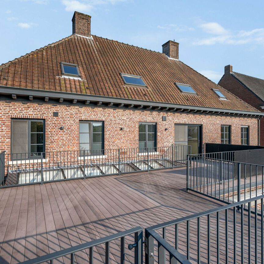 Luxueus appartement met riant terras en 2 slaapkamers - Photo 1