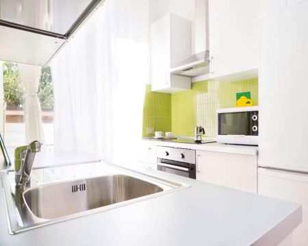 Via Legnone, Milan, Lombardy 20158 - Photo 5